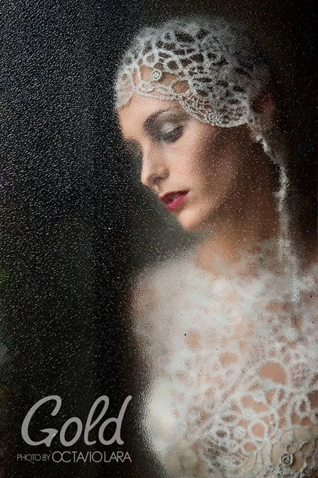 Retrato de una novia con tocado y velo